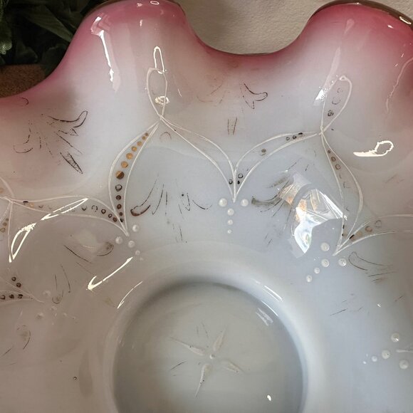 Victorian Ruffled Edge Bride’s Bowl White and Cranberry Opalescent Glass Hand Pa - Picture 4 of 6
